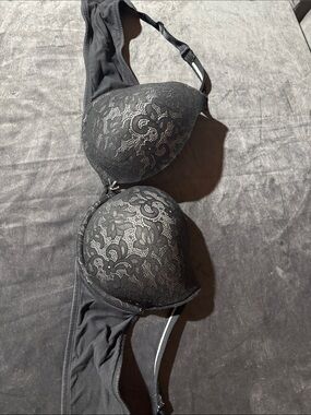 Black Lace Push-Up Bra - Women Intimates